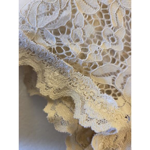 Lace Floral Dress Beige Knee Length Size S Lined Stretch Short Sleeve Romantic - Picture 7 of 11